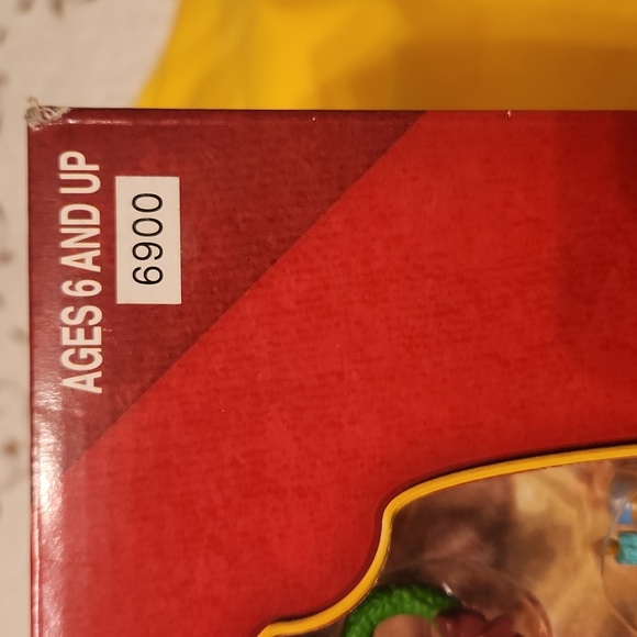 Memory Lane Disney Holiday Mickey's Christmas Carol figurines. - Picture 5 of 6